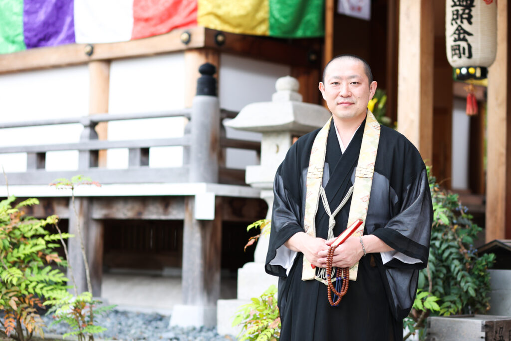 高野寺のお稚児祭りのときのご住職